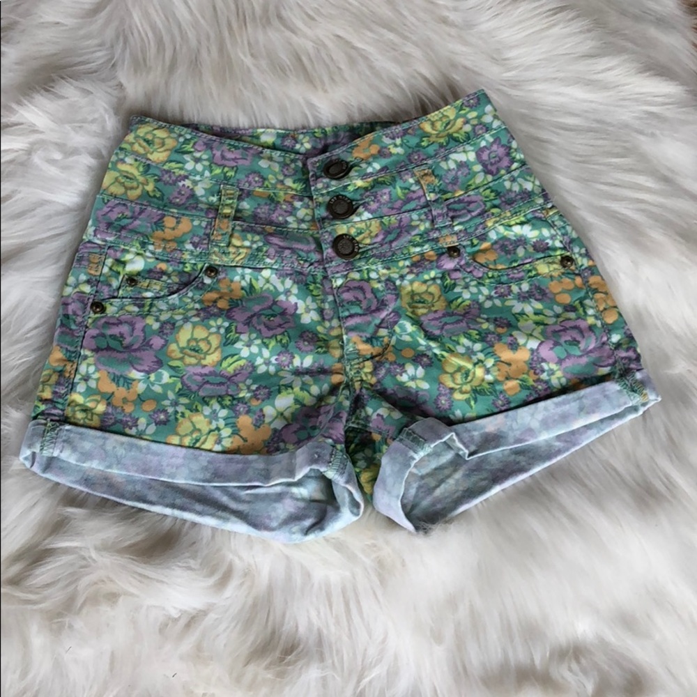 Floral print high waisted shorts